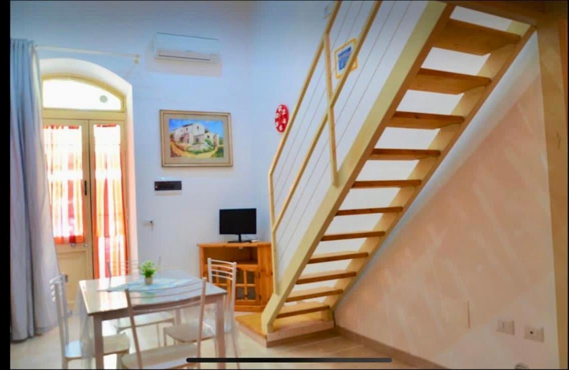 Joanna Studio Flat Джардини-Наксос Экстерьер фото